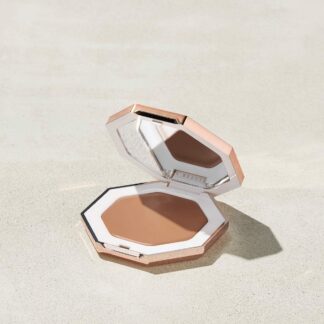 Cheeks Out Freestyle Cream Bronzer — Butta Biscuit